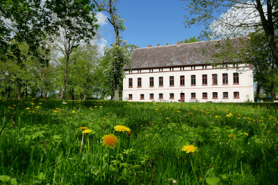 Gutshaus Zarchlin von außen 
